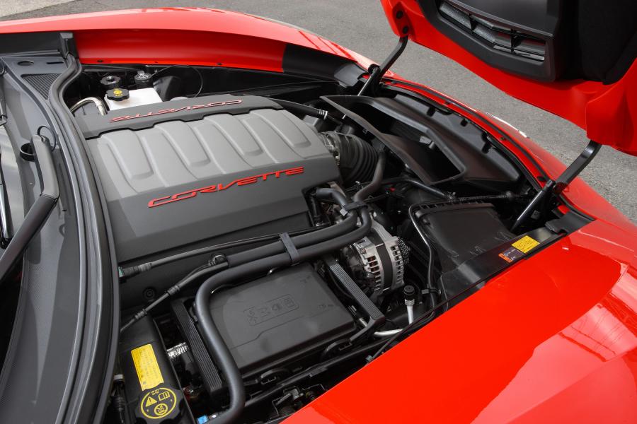  Chevrolet Corvette Stingray Coupe 2013 года  (JP) (фото 10 из 14)